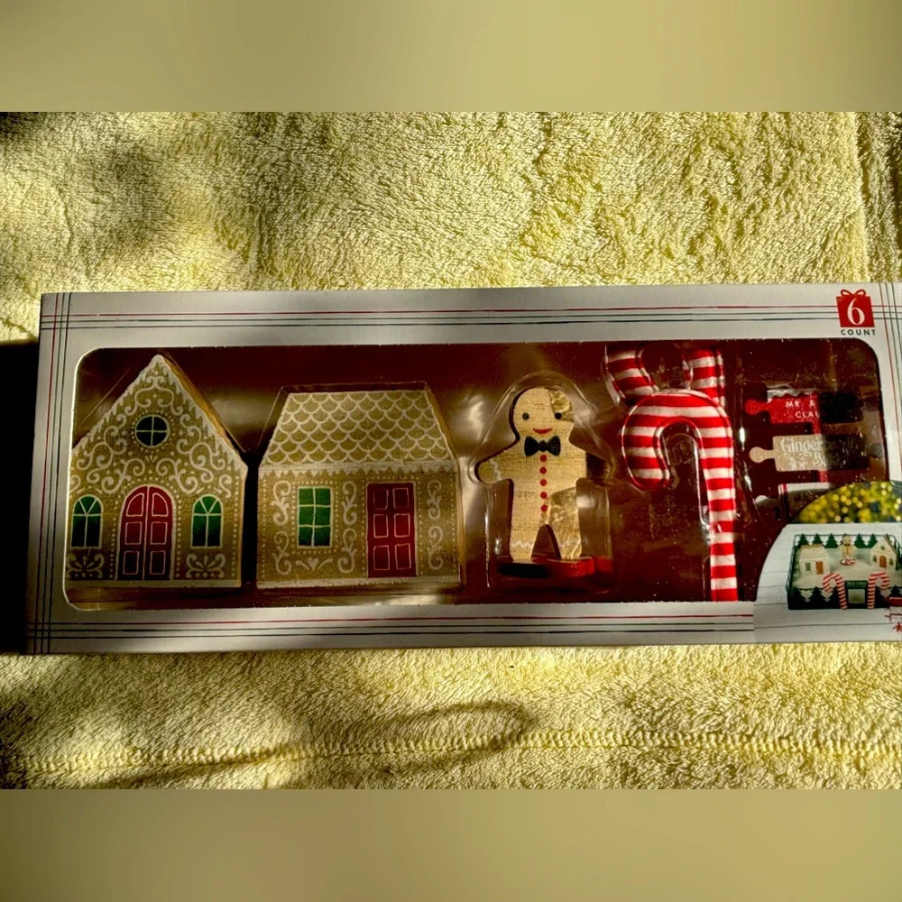 Target 6 count Gingerbread Tiered Tray Props.